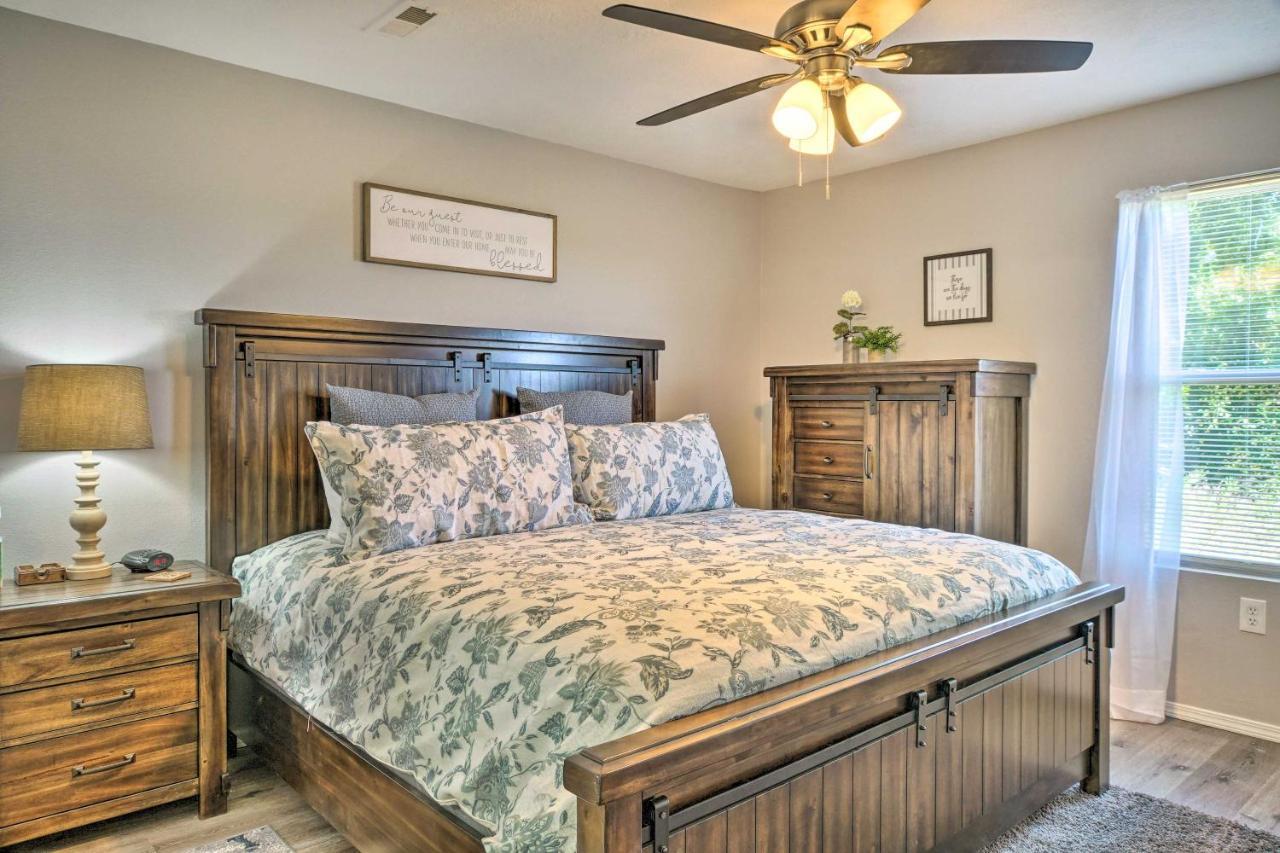 Cozy Condo With Pool Access, 5 Mi To Table Rock Lake Branson Dış mekan fotoğraf