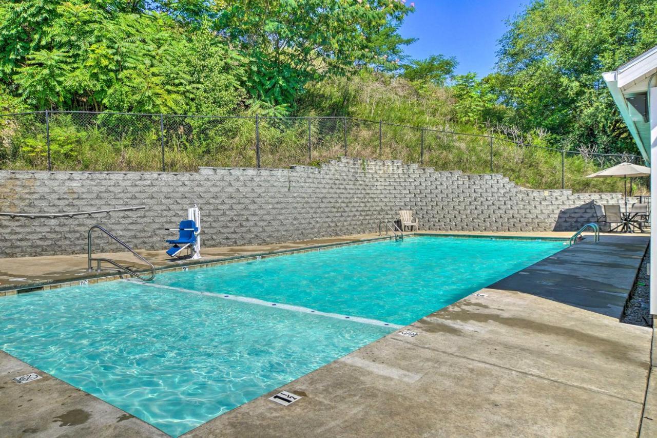 Cozy Condo With Pool Access, 5 Mi To Table Rock Lake Branson Dış mekan fotoğraf