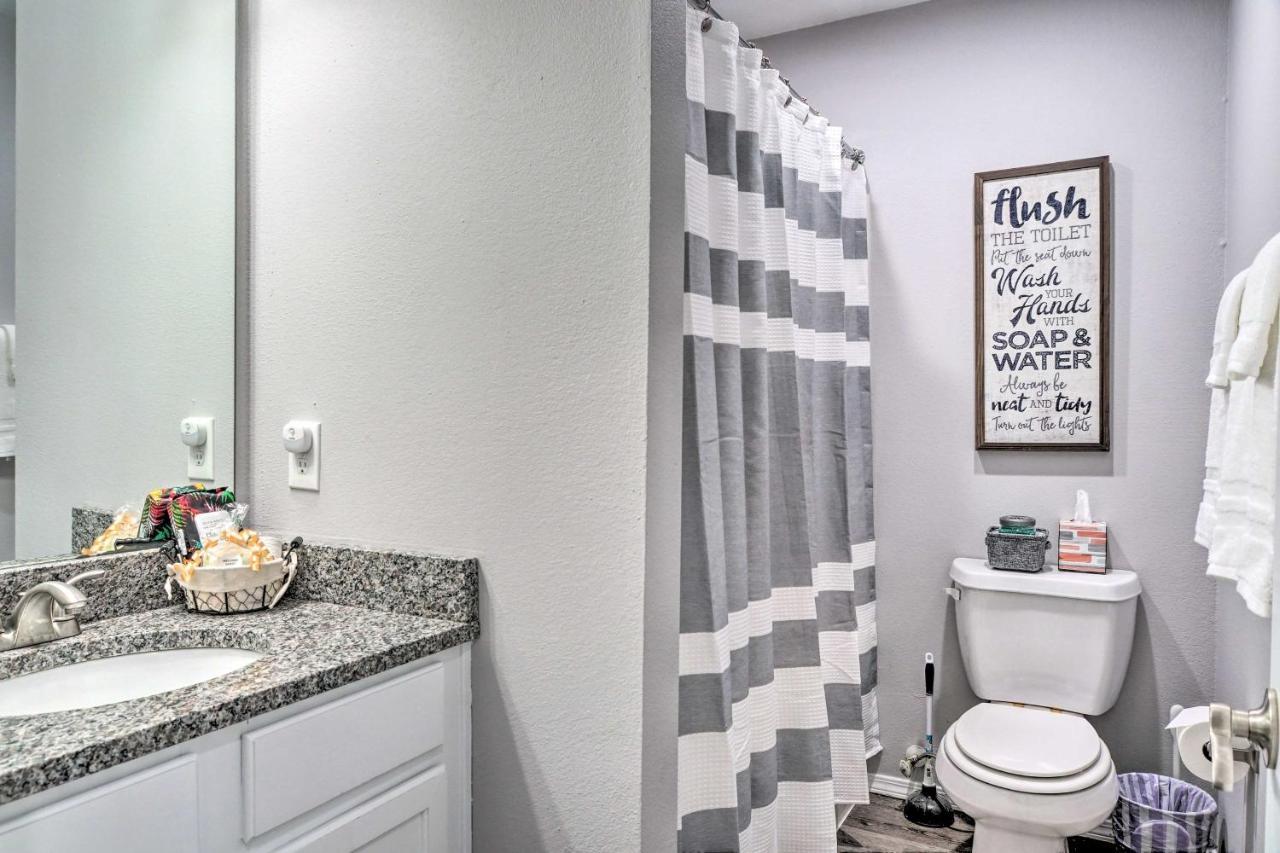 Cozy Condo With Pool Access, 5 Mi To Table Rock Lake Branson Dış mekan fotoğraf